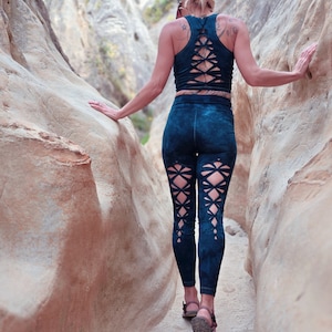 ダークティール コズミック ヨガ レギンス 手染め