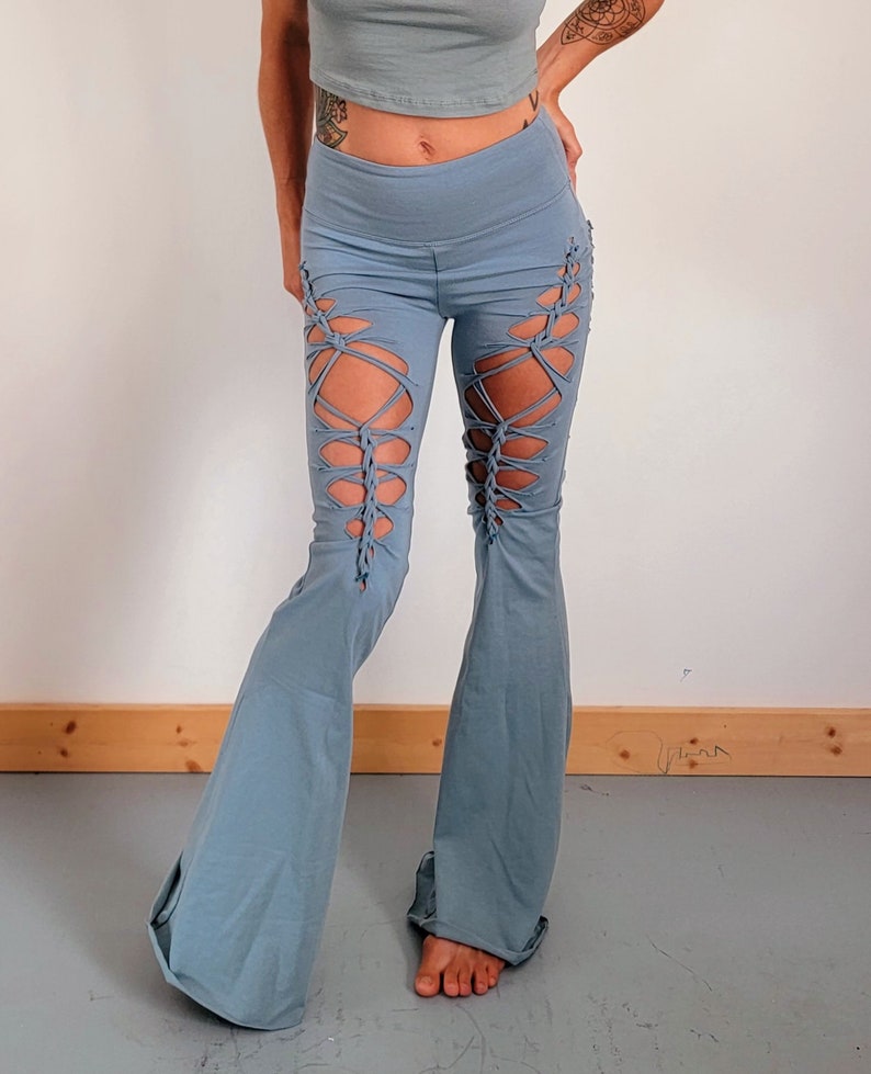 Pantaloni Opal Flares Yoga Pants, pantaloni strappati, regalo per lei, festival, immagine 6