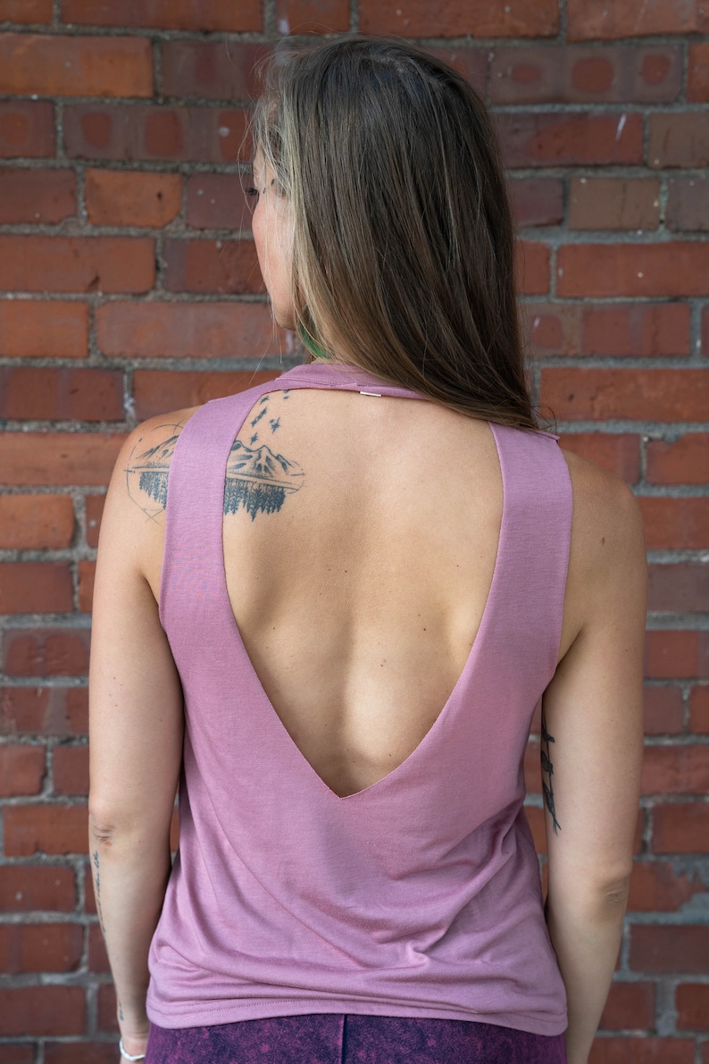 Key Hole Flowy Braided Racerback Tank image 3