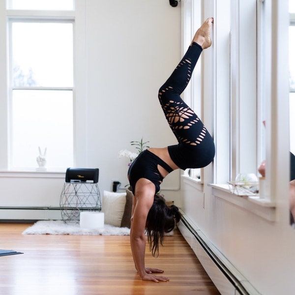 Braided Yoga Leggings PYRAMID festival