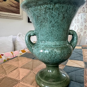 Hager Pottery - Etsy