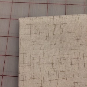 Fat Quarter cut of Stargazer Texture in Ivory image 2