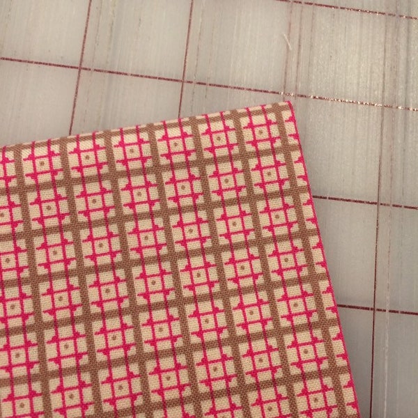 Denyse Schmidt - FAT QUARTER cut of Delicate Plaid in Mushroom - quilting weight cotton