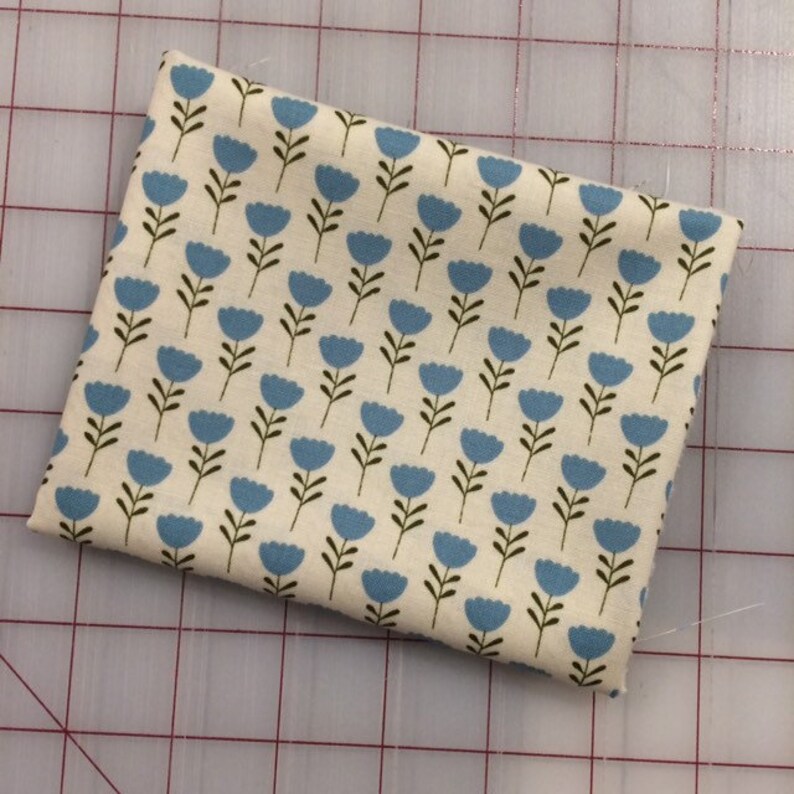 Critter Tails FAT QUARTER cut Tulip Trail in Teal by Michael Miller
