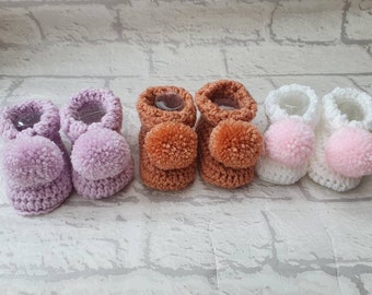 White pompom booties, crochet baby booties, lilac pompom booties, orange booties, newborn