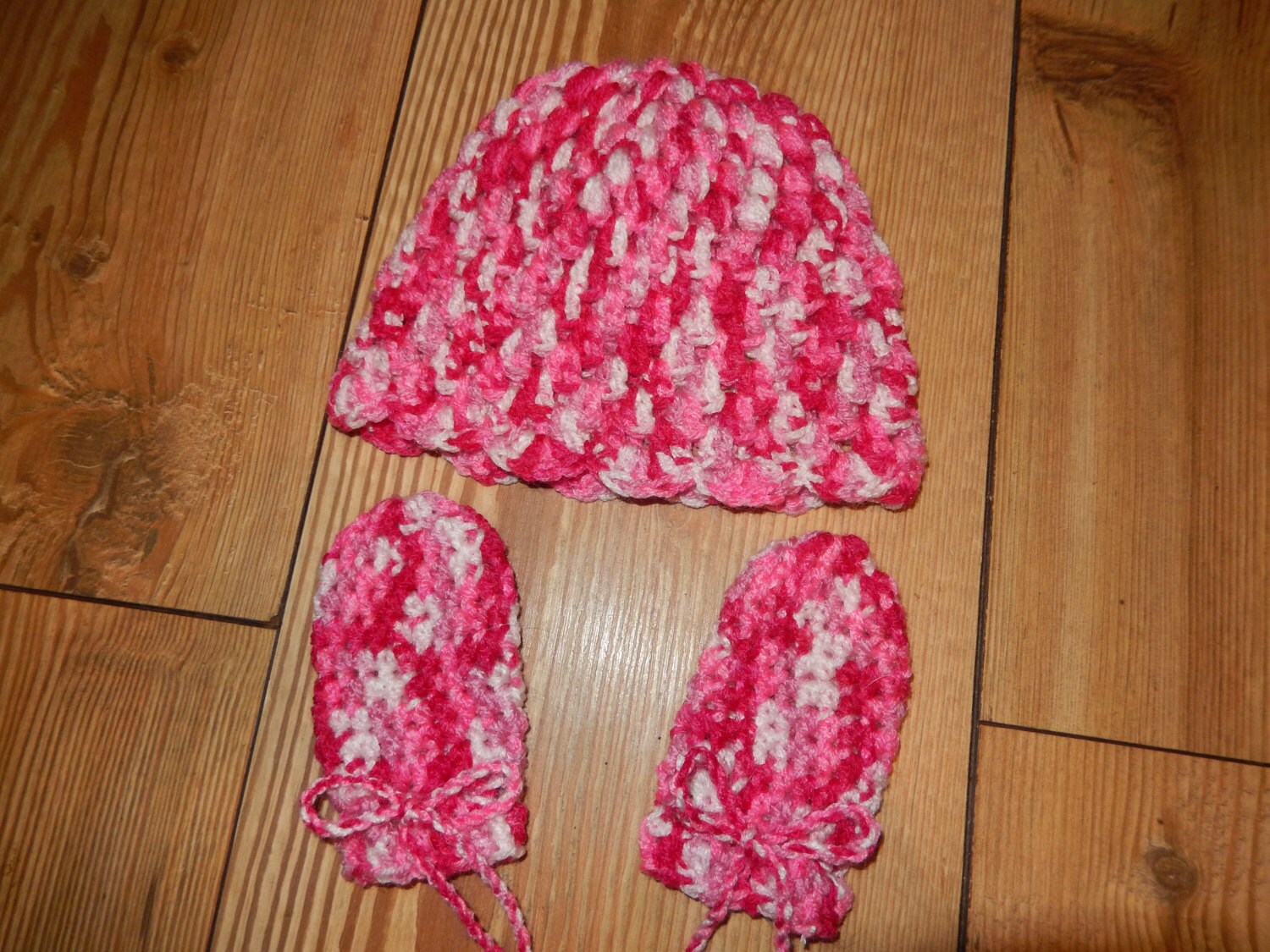 Crochet Baby Hat & Mitts Cap and Mittens Set Pink and White Etsy Norway