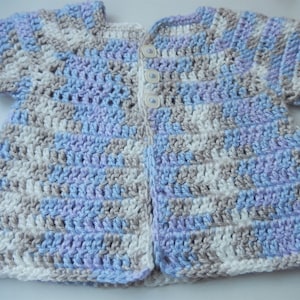 gehäkelte Baby Strickjacke, gehäkelte Strickjacke, blauer Mix Cardigan, 0-3 Monate
