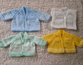 Cárdigan de bebé tejido a mano, Jersey de bebé azul, Cárdigan blanco, Jersey amarillo, Recién nacido pequeño, Muñeca reborn, Ropa de bebé prematuro