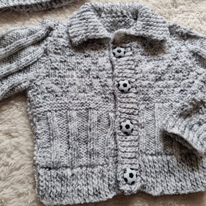 Pull bébé tricoté à la main, cardigan noir et blanc, bonnet bébé tricoté, bonnet bébé tricoté main, vêtements 3-6 mois image 8