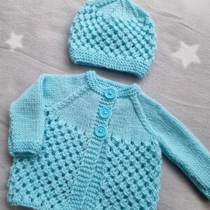 hand knit baby sweater, turquoise baby hat, turquoise knitted cardigan, newborn clothing image 10