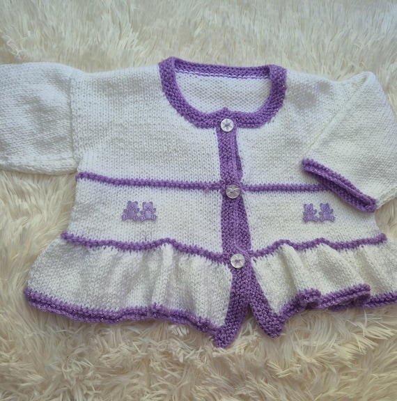 Cardigan Bébé Violet Tricoté Main - Taille 0-6 Mois - Neuf (Sans Étiquettes) - Fait Au UK