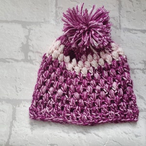 baby pom pom hat, crochet baby cap, purple & white hat, newborn