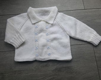 Maglioncino per neonati lavorato a mano, cardigan bianco, cardigan lavorato a maglia, abbigliamento per bambini dai 3 ai 6 mesi