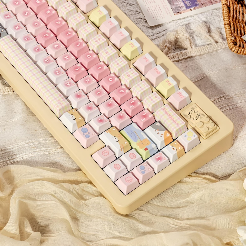 Cute Cat Keycaps Set, MOA PBT, Kawaii Pink Yellow (140 Keys) - Etsy