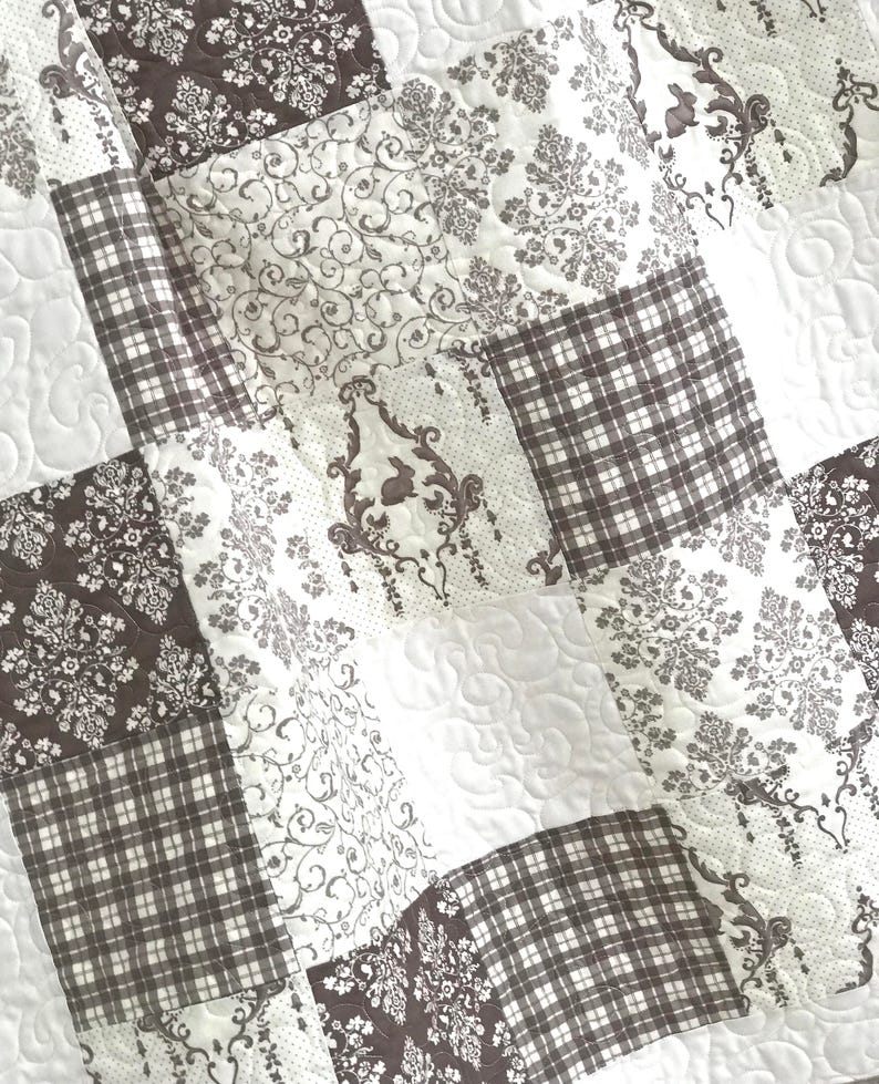 Baby Quilt Patchwork Bunny Hill Designs Lilly and Will Brown White