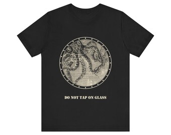 Do Not Tap on Glass Shirt, Giant Squid Porthole Tee, Funny Aquarium Sign, Jules Verne 1870 Engraving