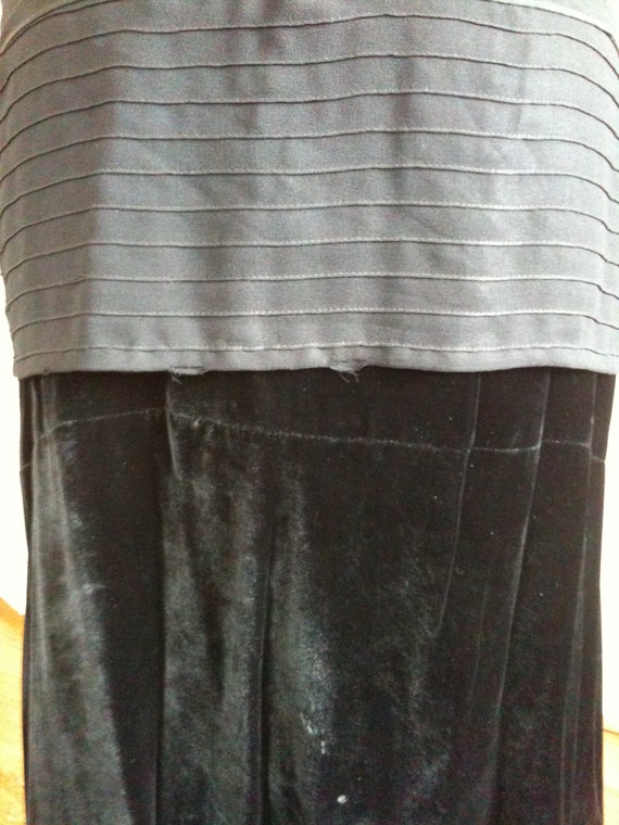 1920s Art Deco Black Chiffon and Silk Velvet Drop… - image 6