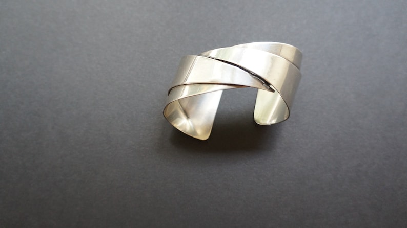 Modernist Sterling Silver Bracelet by designer Otto Robert Bade 70s Orb Sterling