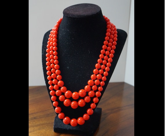 FAB Vintage Castlecliff 3 Strand Necklace of Red … - image 1