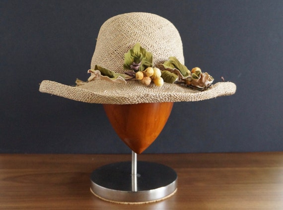 CHIC Straw Summer Hat by Carol Carr Millinery, Pa… - image 1