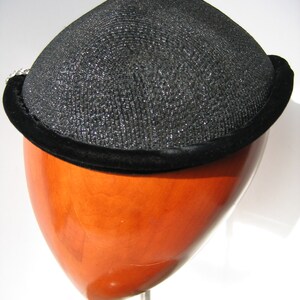 Elegant 50s Black Cocktail Cap/Hat, Straw with Velvet. Great Condition. image 2