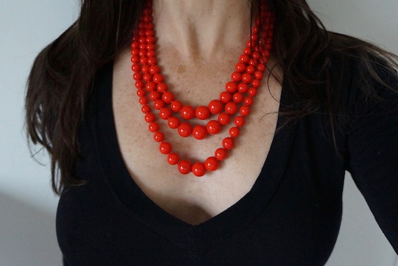 FAB Vintage Castlecliff 3 Strand Necklace of Red … - image 2
