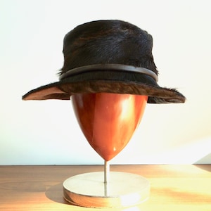COOL CHIC 60s Fur Hat, Boho Fedora Leather band,  Dutch Hat, Size SM