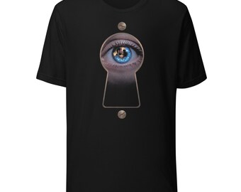 Couple Shirt, Lovers Kissing in a Keyhole Eye, Anniversary or Valentine Gift, Black Tee