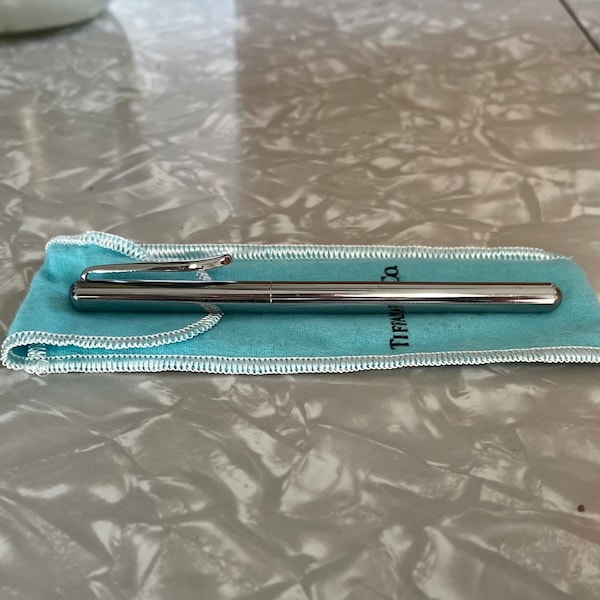 Authentic Vintage Tiffany & Co. Elsa Peretti Sterling Silver Pen