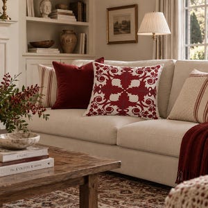 Red Damask Tile Pillowcase, Spun Polyester, Mediterranean Style (Square)