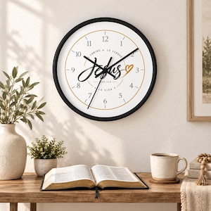Jesús Script Cross Heart Väggklocka | Camino La Verdad La Vida Christian Decor