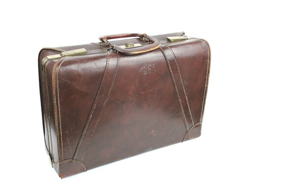 Vintage Brown Leather Suitcase / Luggage - image 7
