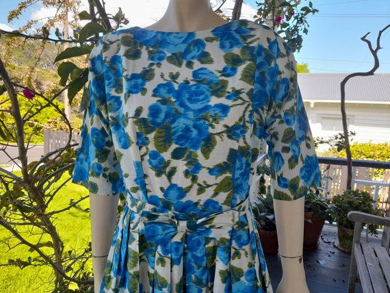 1950s Large Cotton Floral Sundress