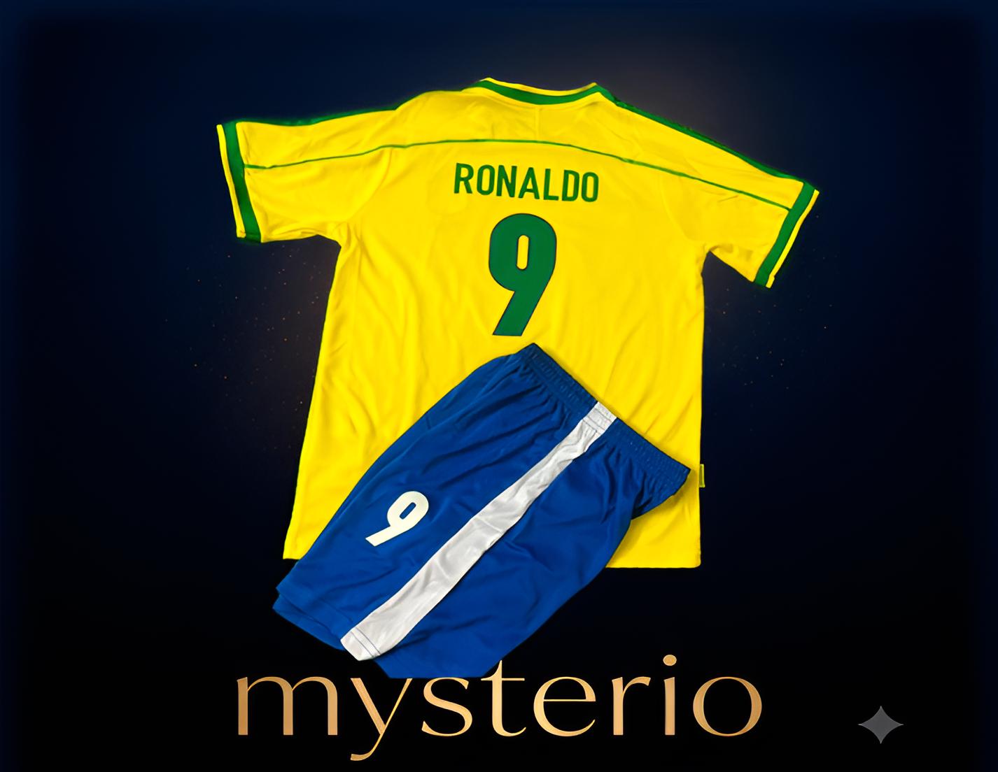 R9 ronaldo signed - Etsy 日本