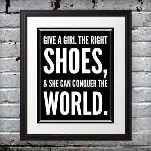 Marilyn Monroe inspired - Shoes conquer the world. - 5x7 B&W Print