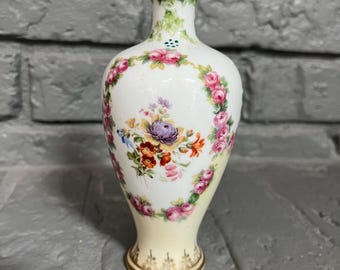 Vintage vaasje van fijn porselein van Royal Bayreuth, Duitsland.