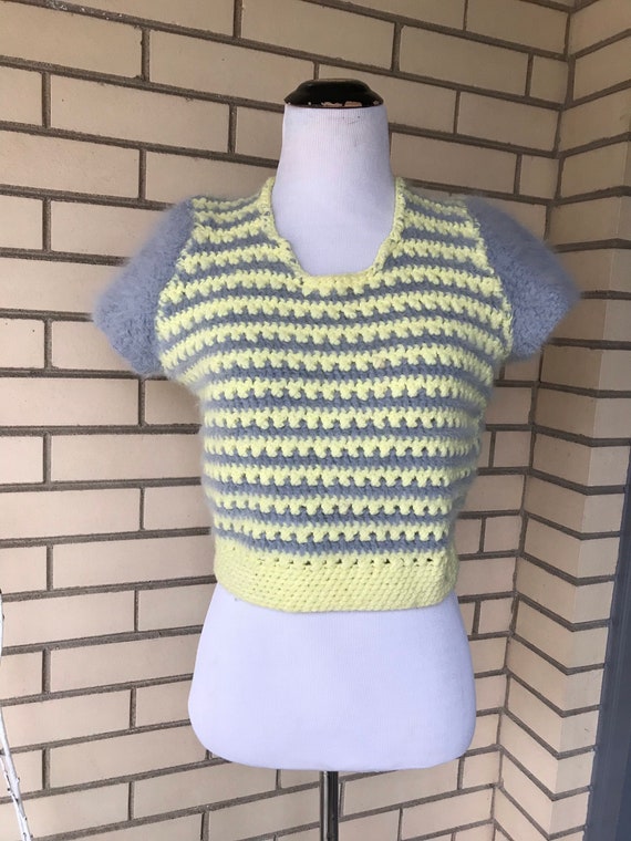 Vintage Cropped Striped Knit Sweater 70s 40s