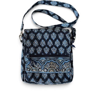Vera Bradley Classic Retired Calypso Blue Messenger Mailbag Crossbody Bag