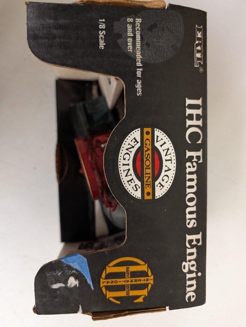 ERTL 1/8 IHC Famous Vertical Engine Die-cast TSC Special Edition Nib ...