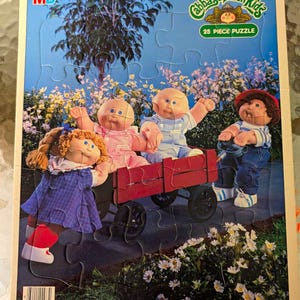 MB Cabbage Patch Kids Vintage 25-Piece Cardboard Puzzle Ages 3-7 1984