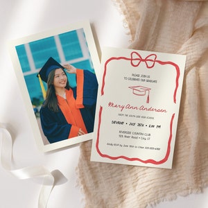 Invito festa di laurea illustrazioni disegnate a mano, invito editabile con fiocco colore personalizzato, file template da stampare AA045
