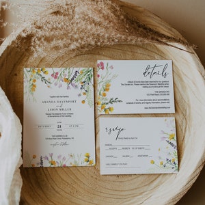 Partecipazioni di Matrimonio stile wildflowers, collezione moderna da editare e stampare, template PDF
