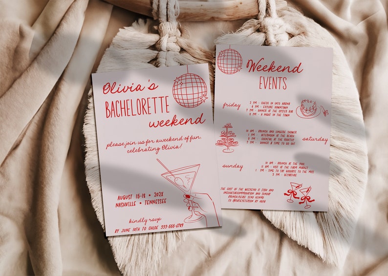 Pode incluir: Um convite de despedida de solteira vermelho e branco com um gr&aacute;fico de bola de discoteca e copo de martini. O convite inclui o texto "Olivia's Bachelorette Weekend" e a data "August 15-18, 2021". Um cart&atilde;o separado lista os eventos do fim de semana, incluindo "Check in to Airbnb", "Explore Downtown", "Dinner at the Rooftop Bar", "Brunch and Lingerie Shopping", "Afternoon at the Beach", "Cocktail Time", "Dance the Night Away", "Brunch at the Pool", "Visit the Farm Market", e "Activities".