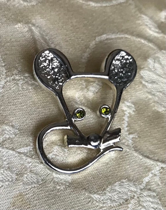 Circa 1950s Mouse Brooch with Green Glass Eyes in Sterling