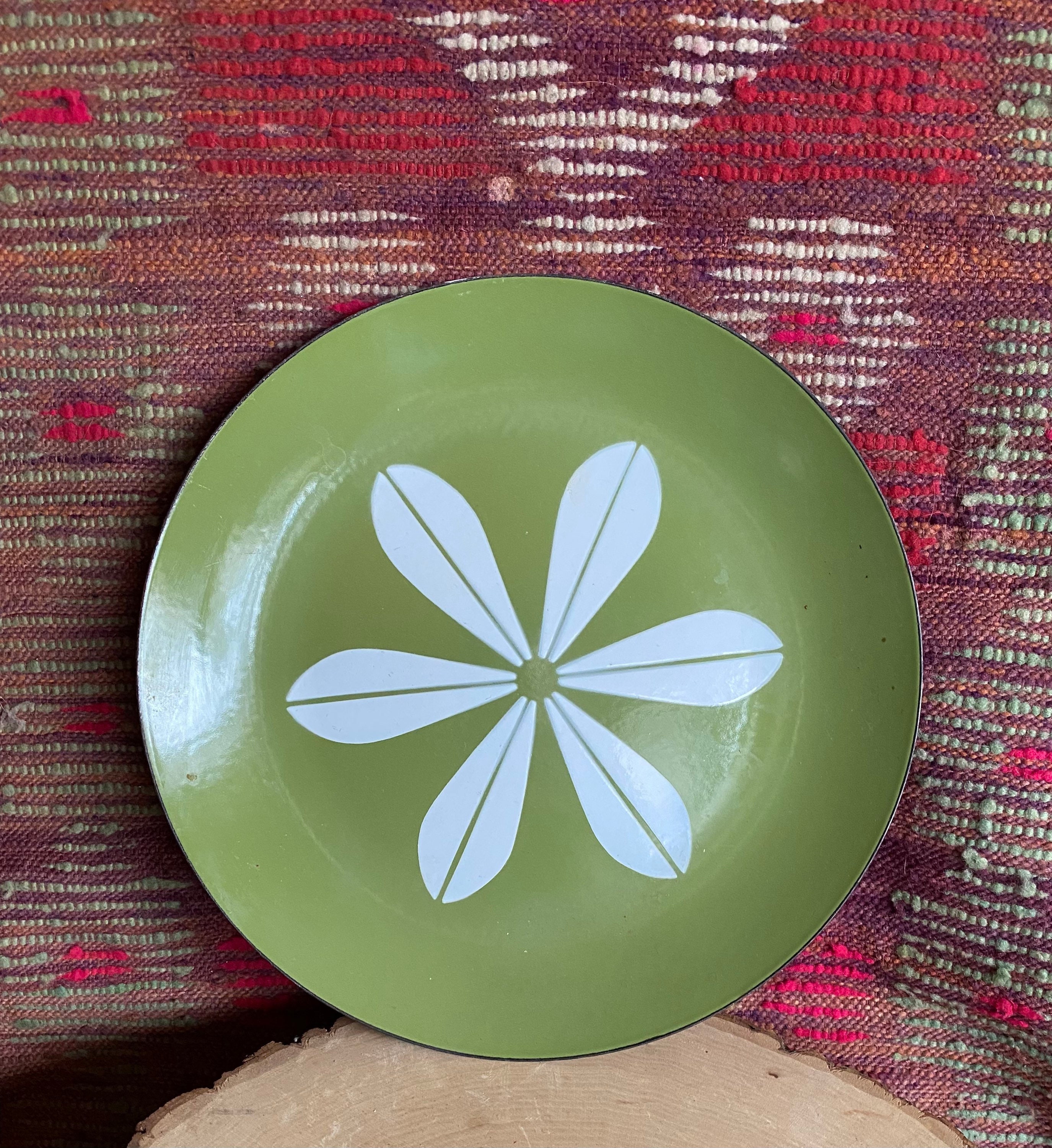 Retro Cathrineholm Enamel Plate-avocado Green Lotus Design-norway