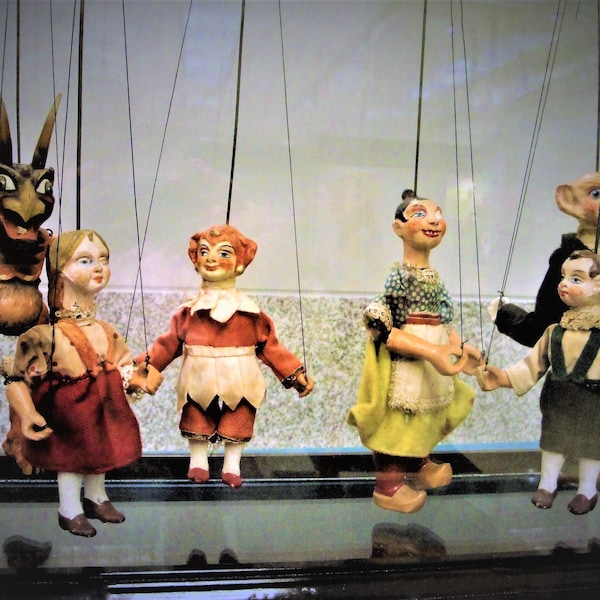 Пісня миколай ляльки зайчики дарунки