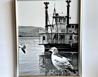 Seagulls-Steamboat-Hudson River-NY-Black and White Photography-8X10 Print-Art-Home Decor-Birds-Boats-Silver Frame
