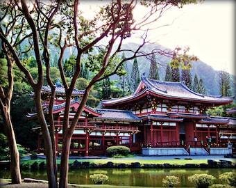 Buddhist Temple Hawaii-8 X 10 Glossy Print-Byodo In Temple-Choice of Photos-Wall Art-Waikiki Beach-Oahu