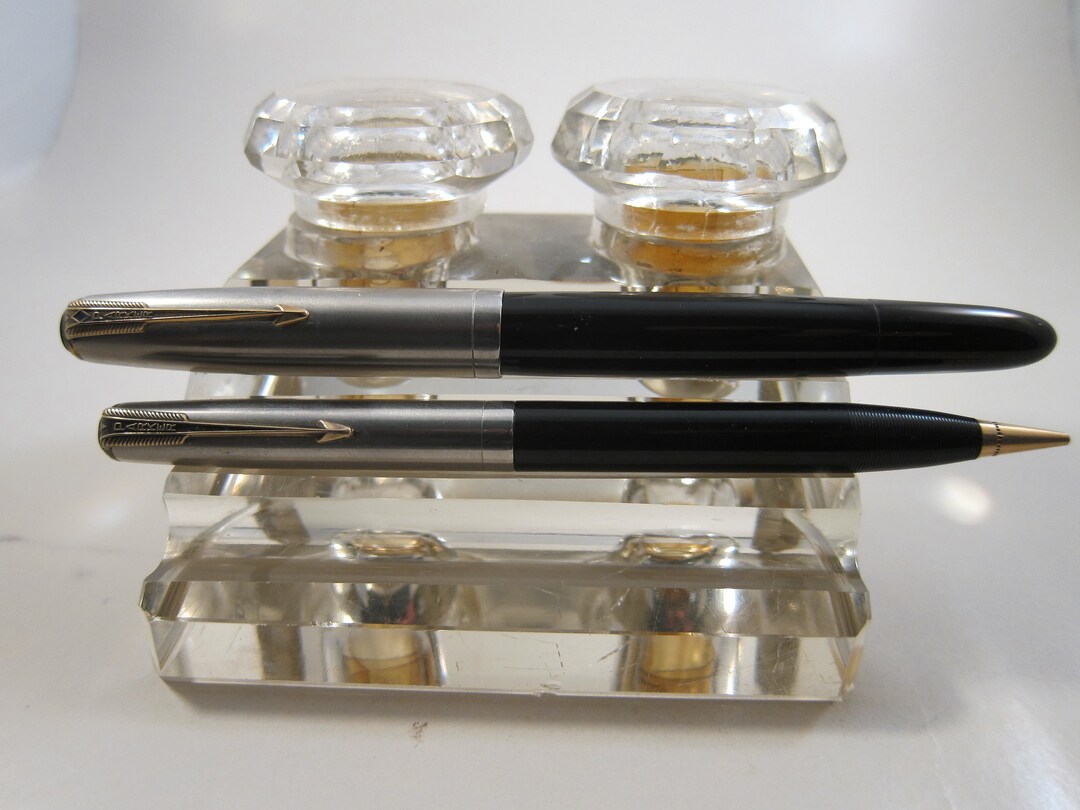 Stylo Plume Parker 51 Vacumatic Résine Noire Et Chrome - Plume Or Blue Diamond - Vintage