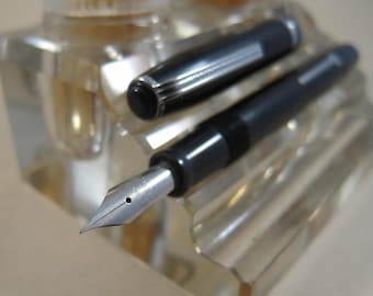 Restored Vintage Esterbrook SJ Fountain Pen: 1950s Black with Firm Fine Nib